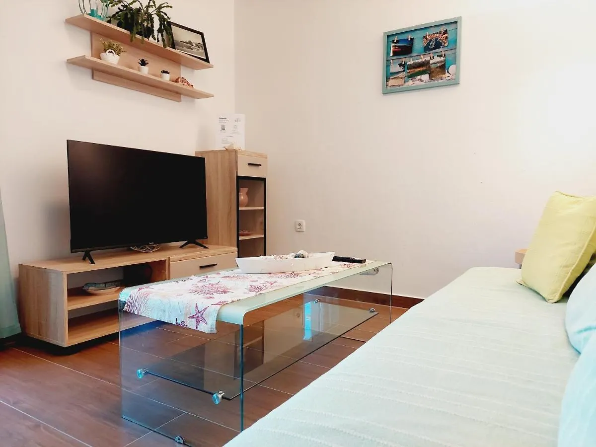 Apartmani Mario 말린스카 아파트