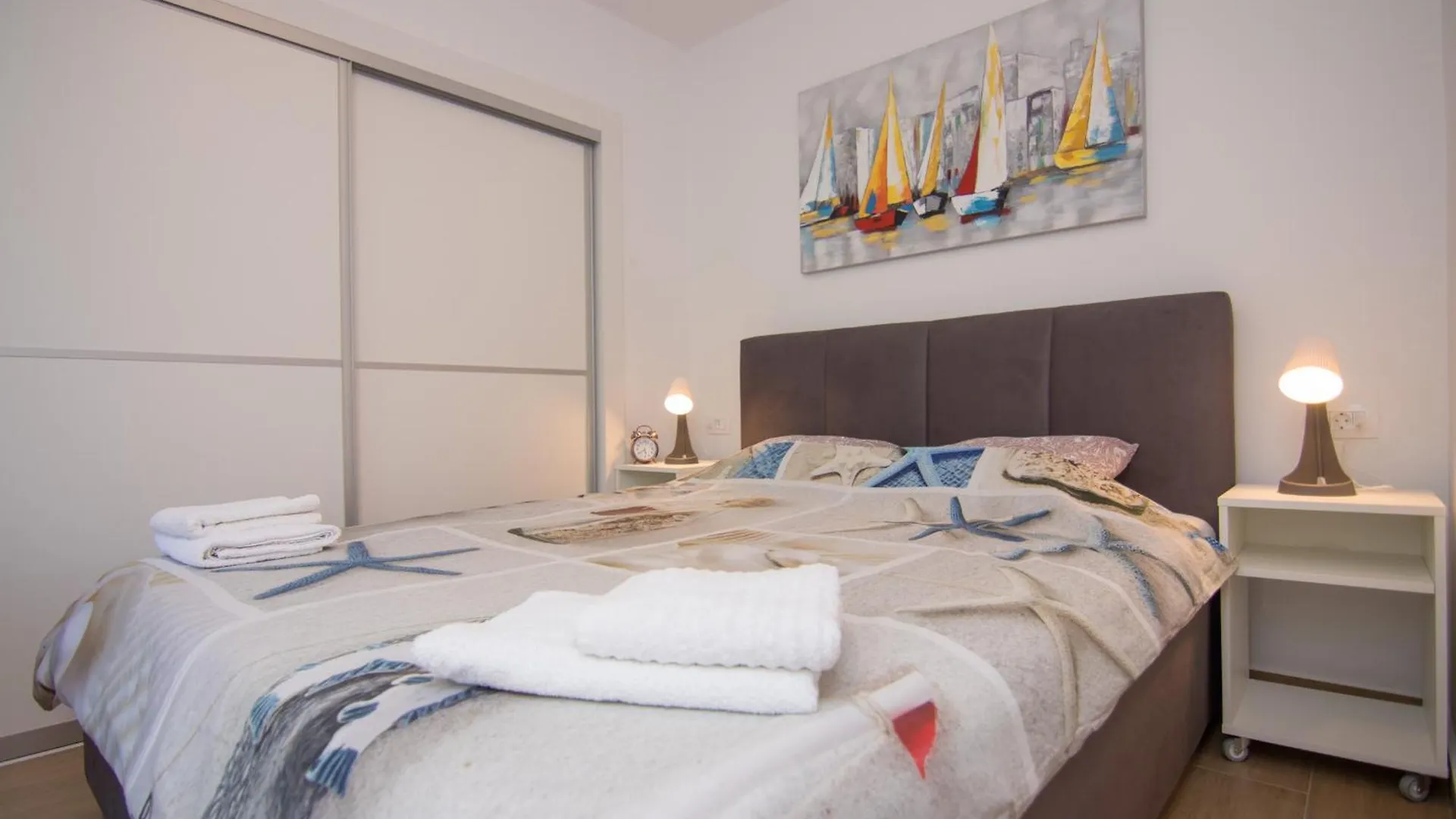 Apartmani Mario 말린스카 아파트
